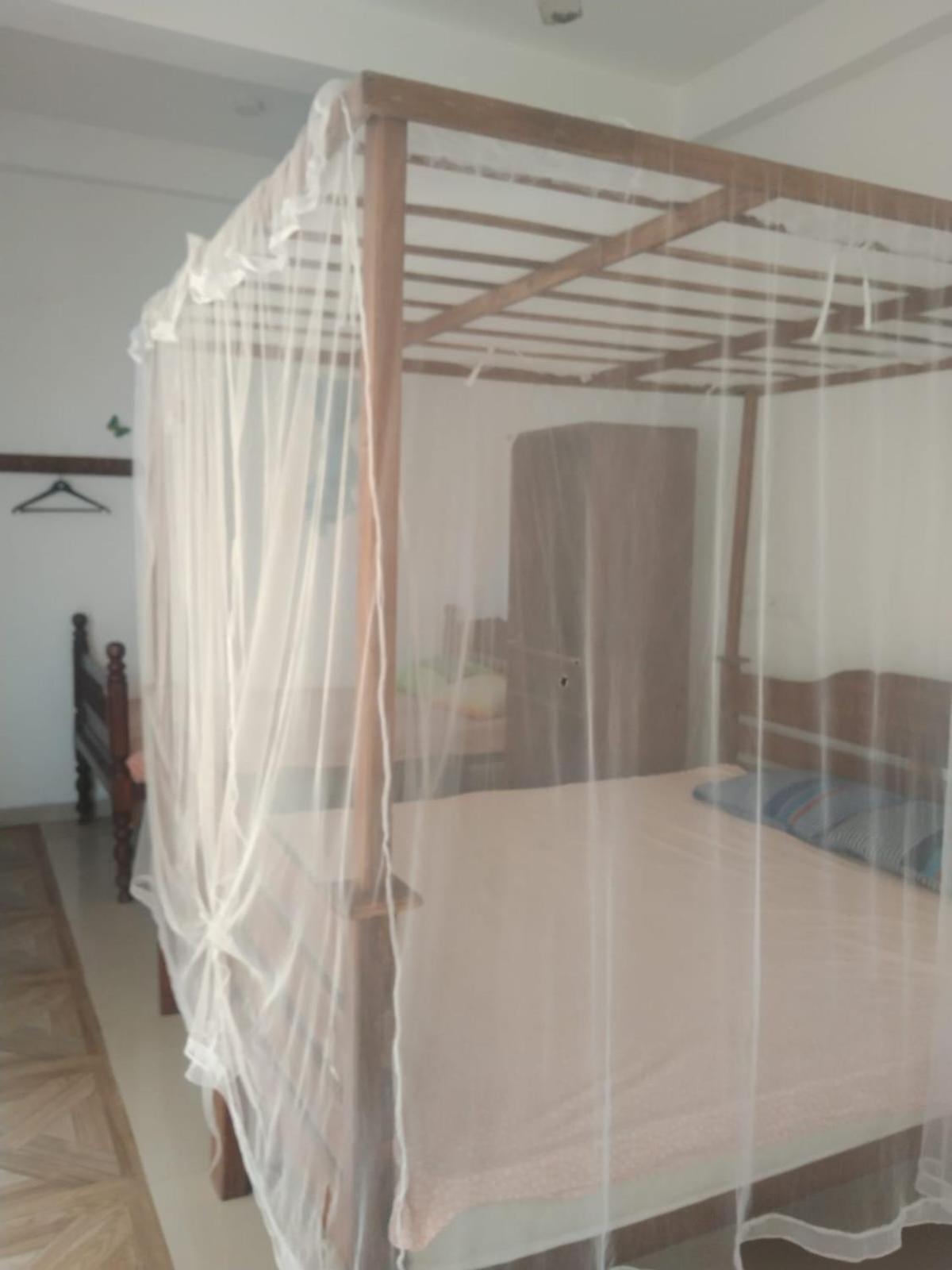 Hotel Beach Paradise Matara Habitación foto